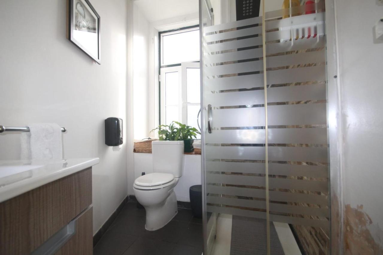 Romantic Chiado 7 -Private Small Single Room With No Outside Window Lisboa Exterior foto